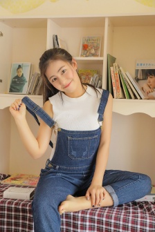 长濑茜