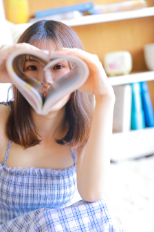 内衣比基尼美女图片